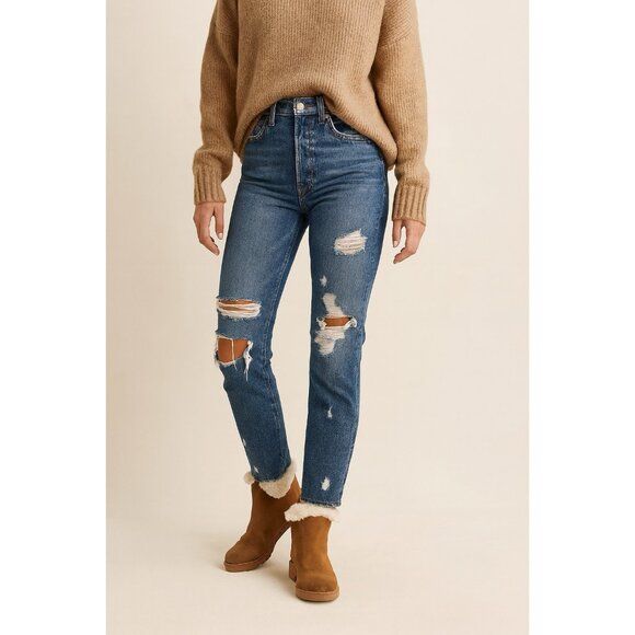 Abercrombie & Fitch High Rise Mom Jeans Curve Love Medium Wash Size 27 / 4 - Picture 1 of 9